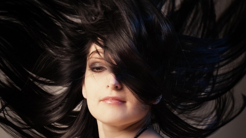 Changes after applying aloe vera to hair for 1 month